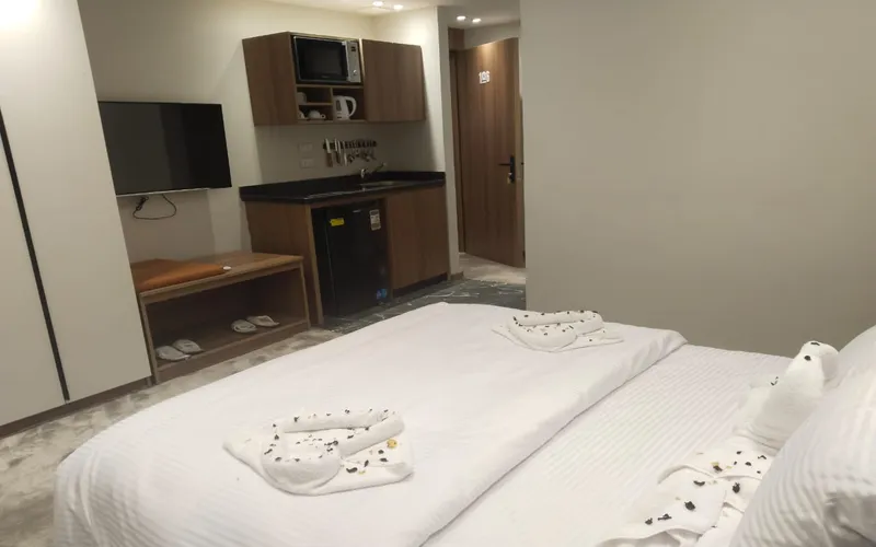 Ambient Lighting – Twin Premium Room