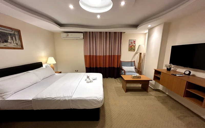 Premium Room with King Bed, Bab Al Madain Hotel