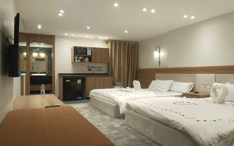 Premium Twin Room – Modern Design