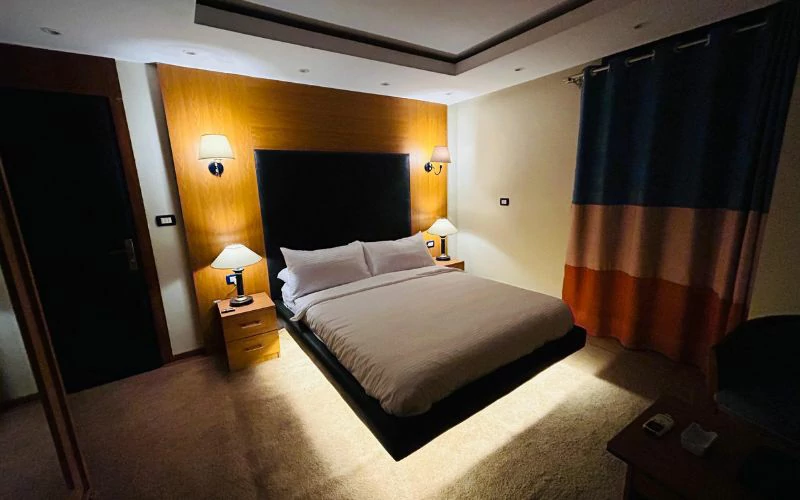 جناح فندقي بسرير كبير – ميني فندق نُزلي مدينة نصر